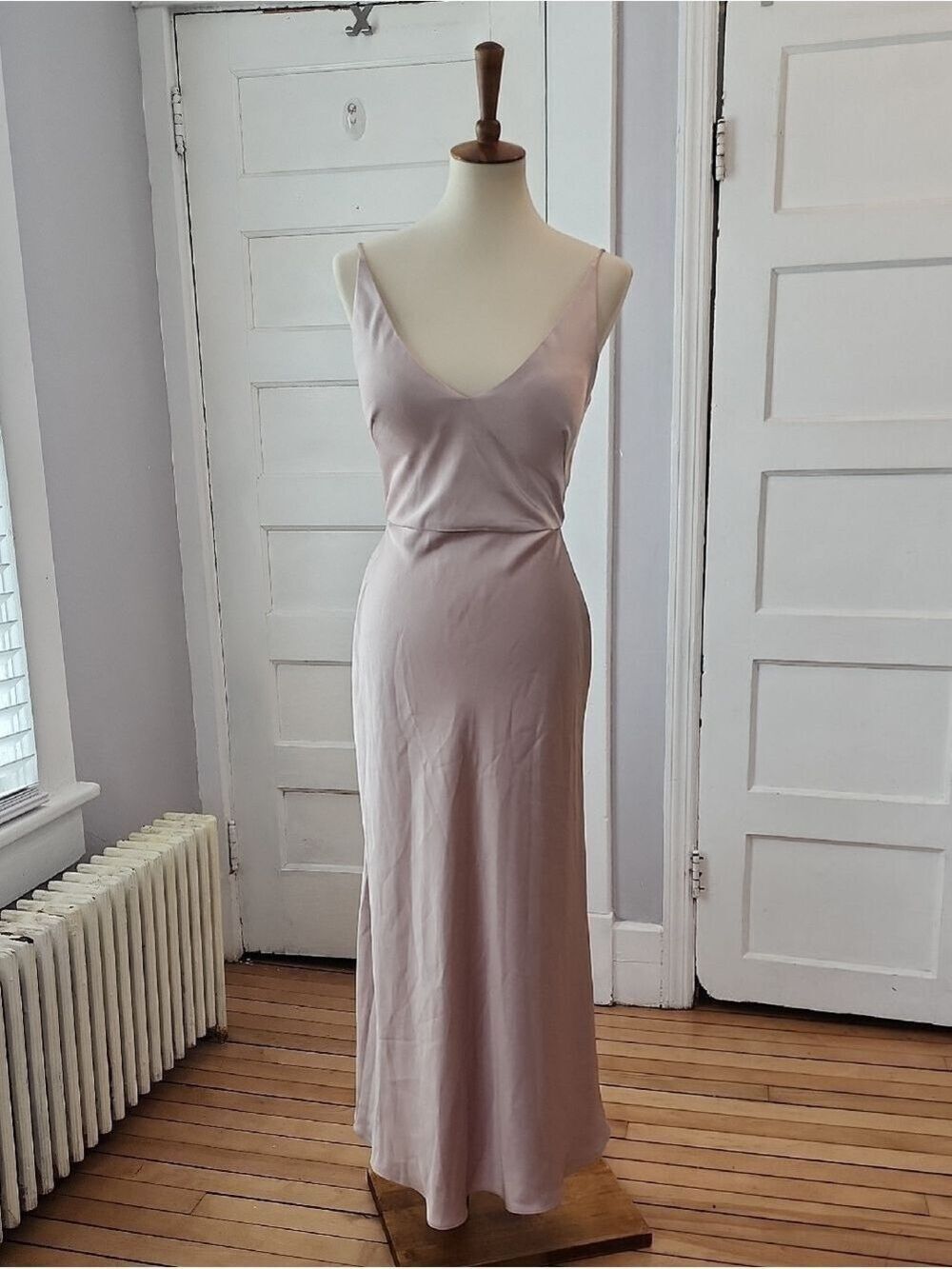 Jenny Yoo Marla Dress Luxe Satin Prom Bridesmaid Dress- Prosecco, Size 6 - Picture 3 of 16